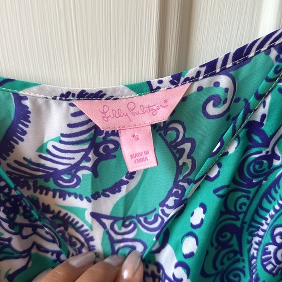 Lilly Pulitzer Deanna Romper - Picture 2 of 5